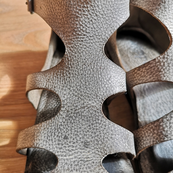 Trippen Penna Arch Sandals - Picture 3 of 8